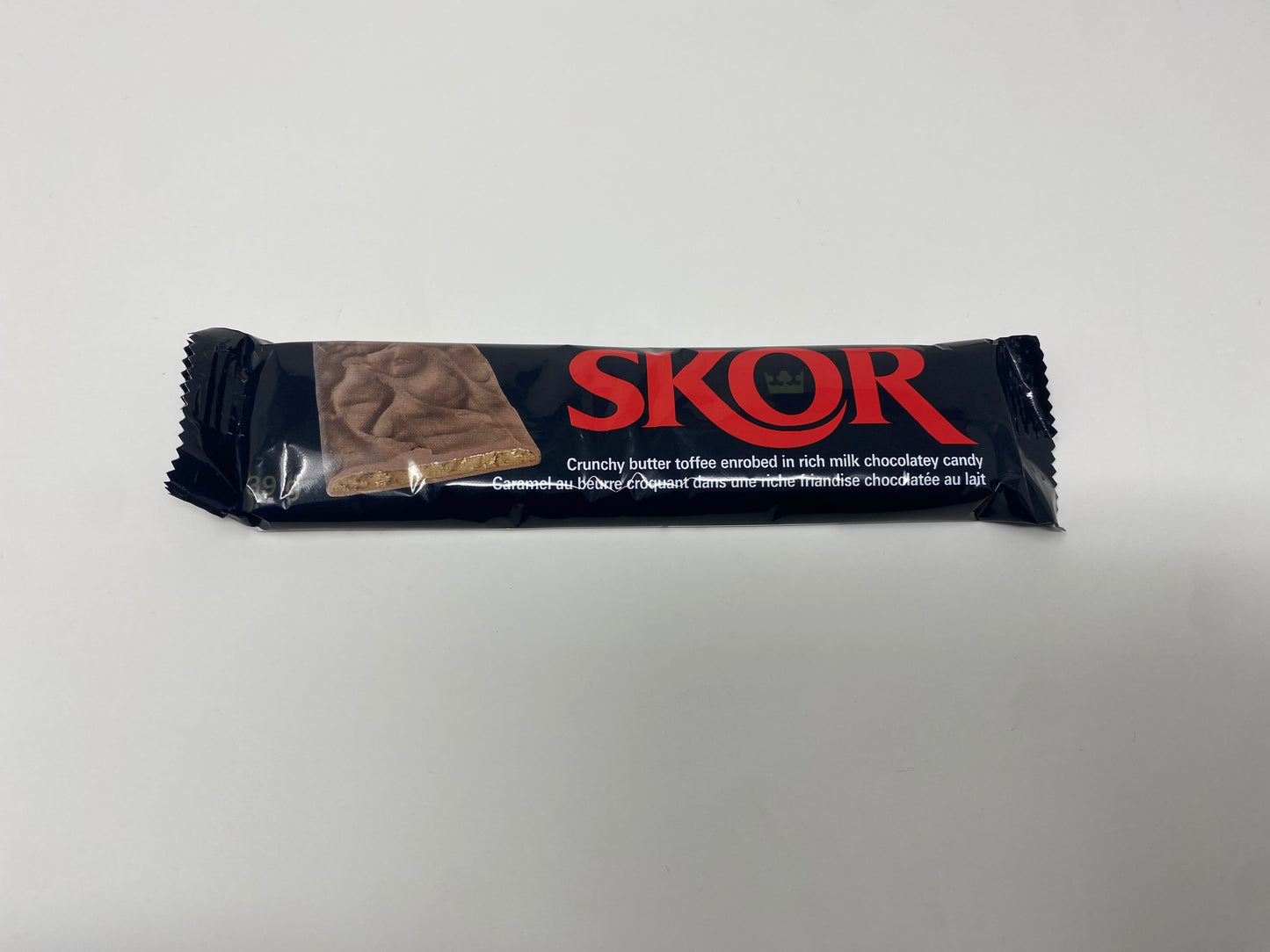 SKOR | CRUNCHY BUTTER TOFFEE MILK CANADIAN CHOCOLATE BAR | 6 PACK